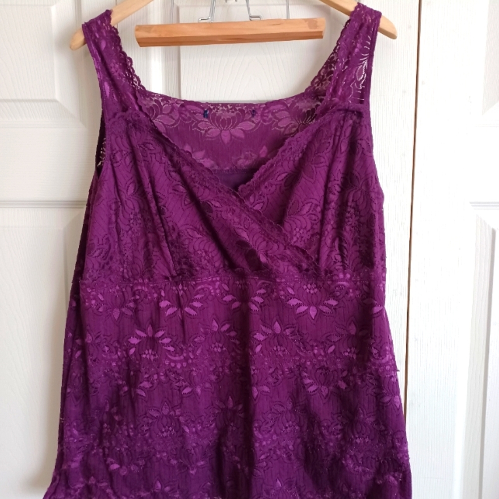 Lace purple top